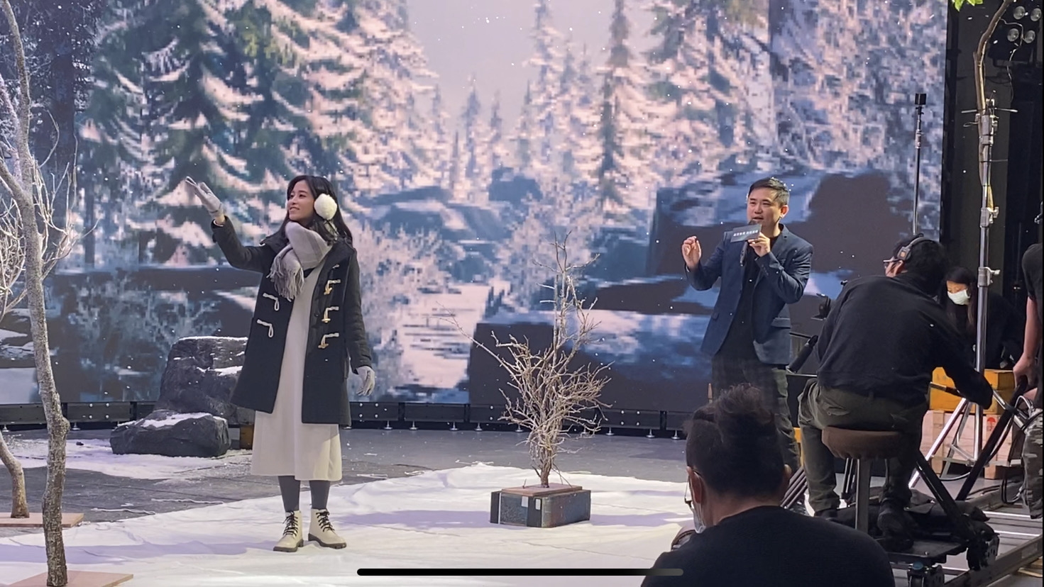 ���_��ALED���M�@�����g���c���R��ҕ�X��Ч�Fꠡ��٬F(xi��n)Ӱ�񡹔y�ֺ�������LED̓�M�zӰ��ṩ����ʽ�����w򞣬�K�����Ĕz�ɱ��c�r�g