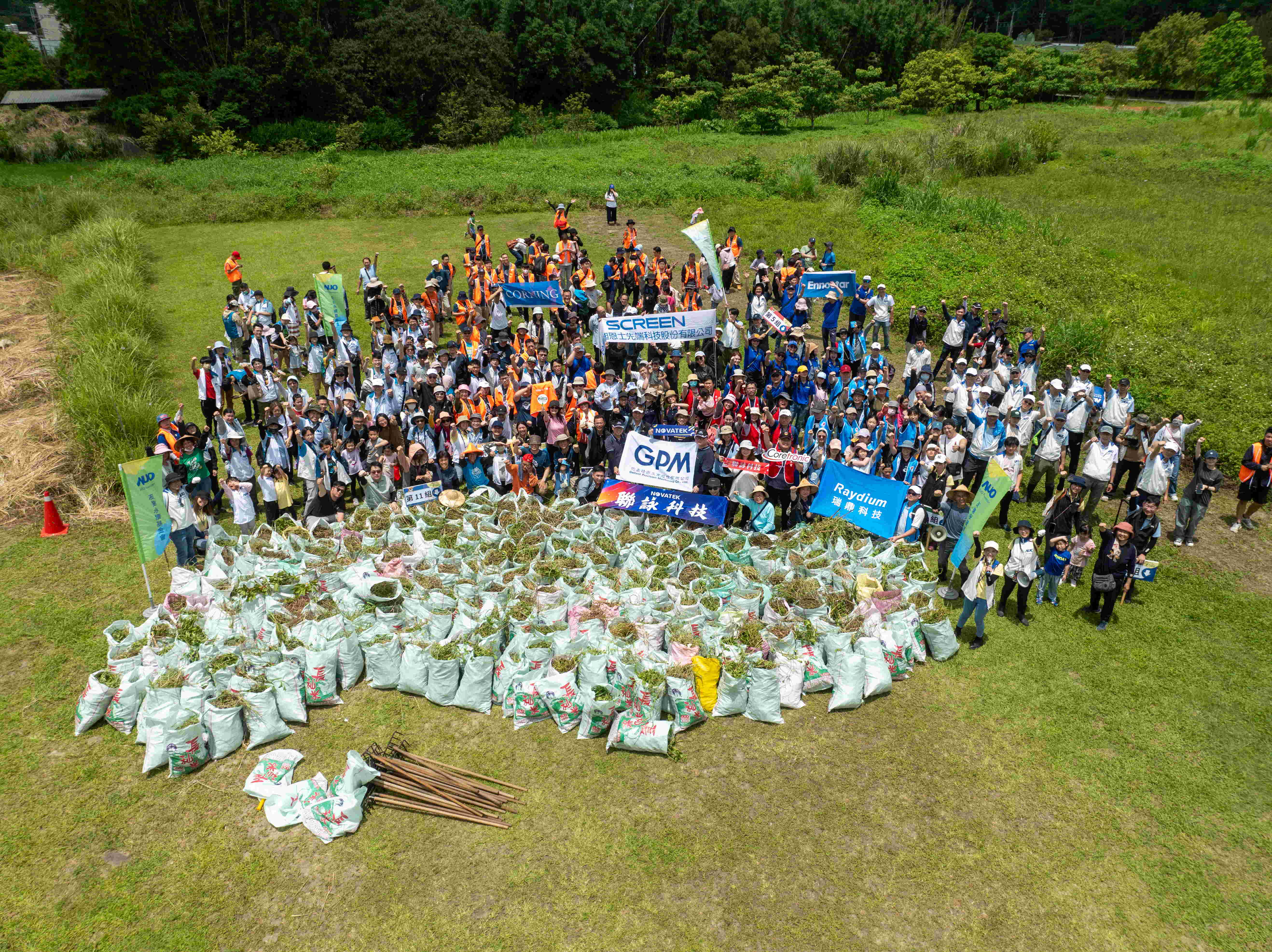 ���_���m(x��)��������Єӌ����m(x��)�����䌍���ճ�����K�Y(ji��)�ϸ��N�h(hu��n)����(ji��)���c��(n��i)�ⲿ�����P(gu��n)�S�˹�ͬ���h�����m(x��)�e�k�����o�_���Gɫ������֮��������Գ��hϵ�л�ӣ��l(f��)�]��I(y��)�GɫӰ���